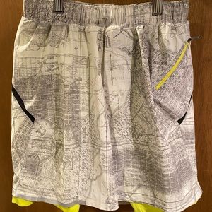 RARE Lululemon 2016 Seawheeze 6” Short Vancouver S